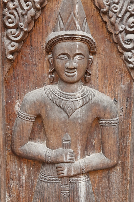 Wat Phu Khao Kaew-037